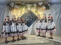 "Молодичка"