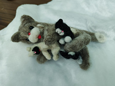 "Пушистая семейка"