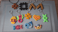 Брелоки и украшения из аквамозаики