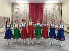 "Танец с ложками"