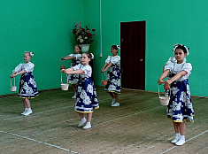 Танец "По малинку"