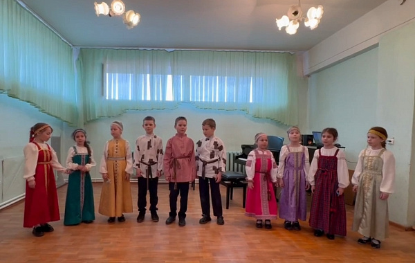 "Во горенке, во новой"