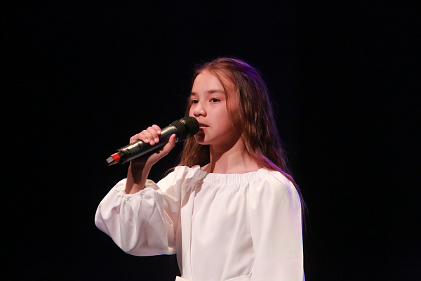 "Крылатые качели" 