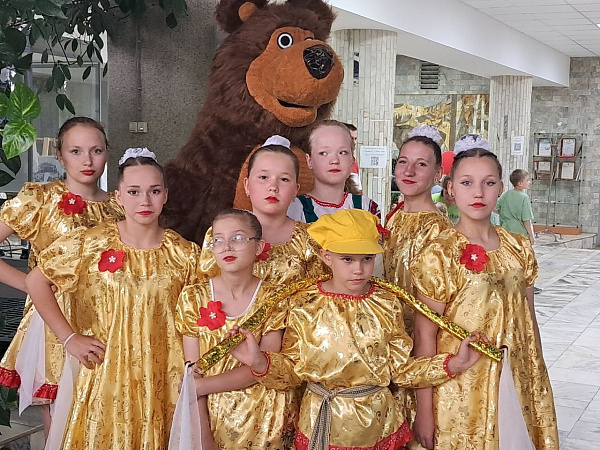 "Чайничала"