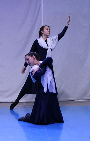 Патриотический танец "Месяц май"