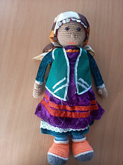 "Кукла в национальном костюме"