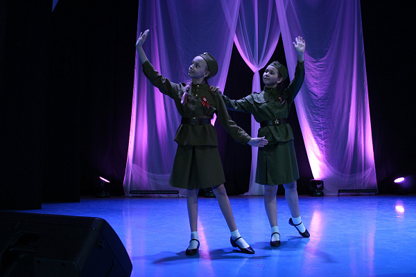 Патриотический танец "Катюша"