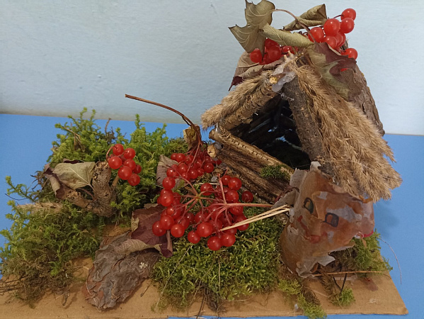 Избушка на краю леса