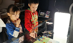 Лиза,мама и дружная семья