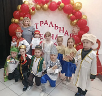 Театральная постановка "Сказка о дружбе народов"