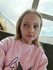 «Вековая скала у реки»