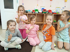 "Ящерки", "Бабочки"