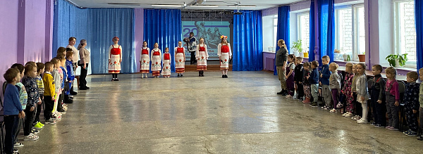 "Плясовая"