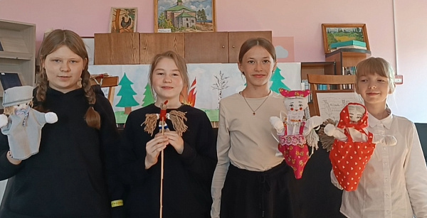 Кукольный спектакль "Сарчик приносит весну"