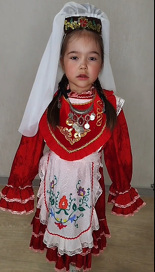 Татарский национальный женский костюм