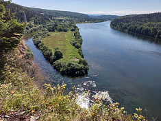 "Говорливый камень"