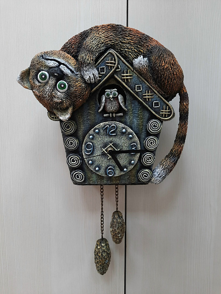 «Кынымöт час?» (который час?)