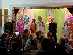 Спектакль "Про Нюрочку - Дурочку"