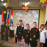 Театрализованная литературно-музыкальная композиция "Идёт солдат по городу"