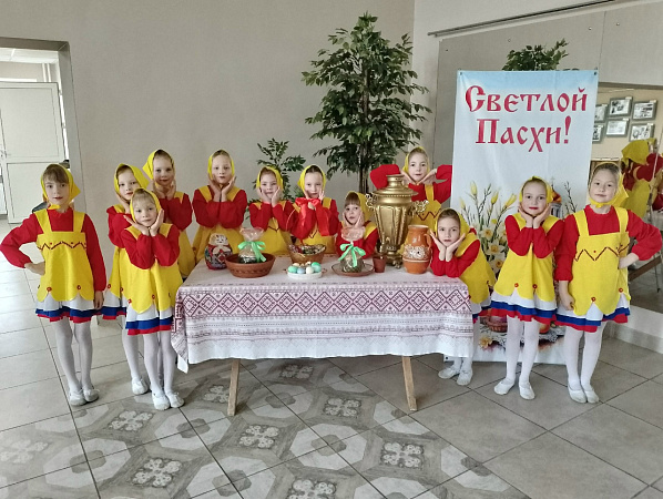 Танец «Русские матрешечки»