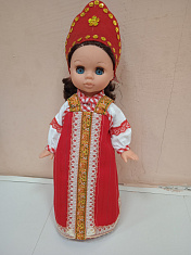 куклы в народных костюмах